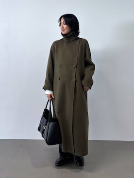 「AULENTTI（オウレンティ）の【AULENTTI】コンビボストンBAG（ボストンバッグ、ブラック系）」を使った、MOMOKO_BABYLONEルミネ新宿さん（レディース・161cm）の秋コーディネート