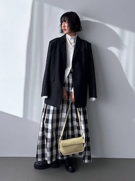 MOMOKO_BABYLONEルミネ新宿さんのコーディネート