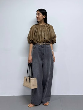 「BABYLONE（バビロン）のバレルレッグデニムパンツ（デニムパンツ）」を使った、MOMOKO_BABYLONEルミネ新宿さん（レディース・161cm）の春コーディネート