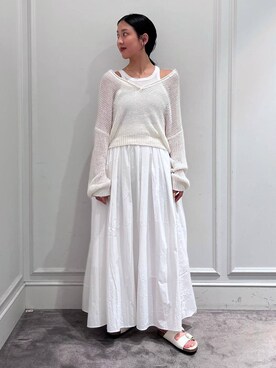 MOMOKO_BABYLONEルミネ新宿さんのコーディネート