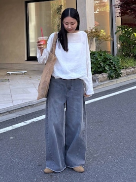 「BABYLONE（バビロン）のバレルレッグデニムパンツ（デニムパンツ）」を使った、MOMOKO_BABYLONEルミネ新宿さん（レディース・161cm）の春コーディネート