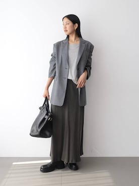 MOMOKO_BABYLONEルミネ新宿さんのコーディネート