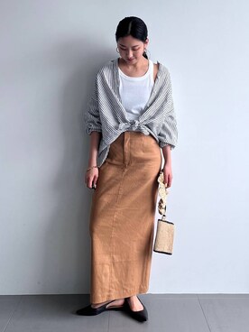 MOMOKO_BABYLONEルミネ新宿さんのコーディネート