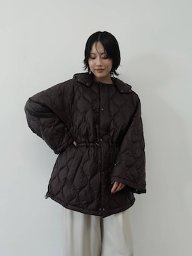 「TAION（タイオン）の【TAION】＜別注＞ドロストダウン（ダウンジャケット/コート、ブラウン系）」を使った、MOMOKO_BABYLONEルミネ新宿さん（レディース・161cm）の秋コーディネート