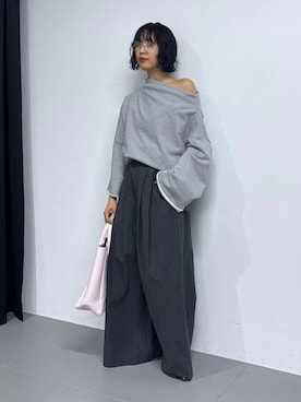 MOMOKO_BABYLONEルミネ新宿さんのコーディネート