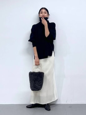 「HELEN MOORE（ヘレンムーア）のアイテム」を使った、MOMOKO_BABYLONEルミネ新宿さん（レディース・161cm）の秋コーディネート