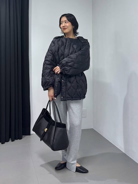 「BABYLONE（バビロン）の裾ZIPスウェットパンツ（スウェットパンツ、グレー系）」を使った、MOMOKO_BABYLONEルミネ新宿さん（レディース・161cm）の秋コーディネート