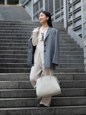 MOMOKO_BABYLONEルミネ新宿さんのコーディネート