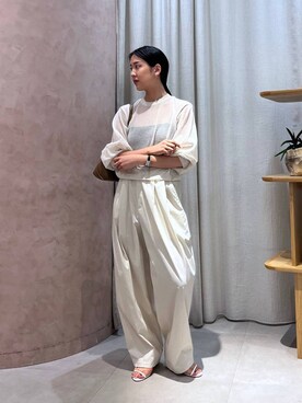 MOMOKO_BABYLONEルミネ新宿さんのコーディネート