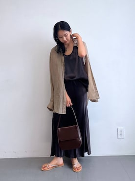 MOMOKO_BABYLONEルミネ新宿さんのコーディネート