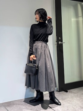 「BABYLONE（バビロン）のアイテム（スカート）」を使った、MOMOKO_BABYLONEルミネ新宿さん（レディース・161cm）の冬コーディネート