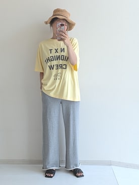 「CHIC STYLE（シックスタイル）の綿100％ロゴプリントTシャツ＜大きいサイズ有＞シックスタイル（Tシャツ/カットソー、イエロー系）」を使った、syuna__chanさん（レディース・164cm）の夏コーディネート