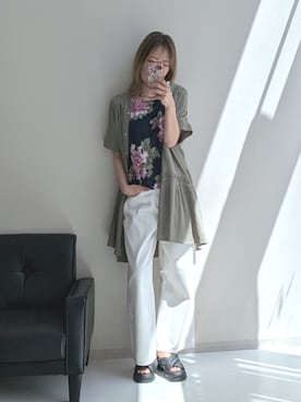 「nissen（ニッセン）の綿１００％ゆるシルエット超ワイドパンツ ［Soiunique］（パンツ、ホワイト系）」を使った、syuna__chanさん（レディース・164cm）の春コーディネート