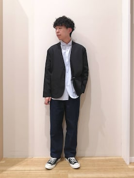 「URBANRESEARCH」｜「アイテム（その他アウター）」を使った、takataさん（メンズ・173cm）の春コーディネート