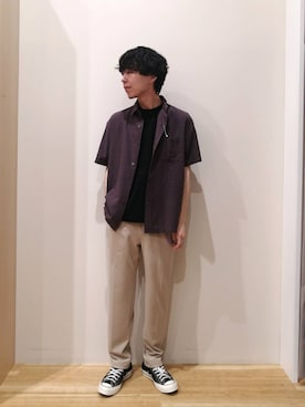 「URBANRESEARCH」｜「アイテム（スラックス）」を使った、takataさん（メンズ・173cm）の夏コーディネート