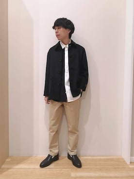 「ITEMS URBANRESEARCH（アイテムズ アーバンリサーチ）のアイテム（チノパンツ）」を使った、takataさん（メンズ・173cm）の秋コーディネート