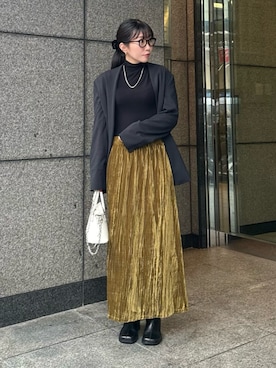 「ベロアスカート」｜「アイテム（ブーツ）」を使った、Mamiさん（レディース・162cm）の秋コーディネート