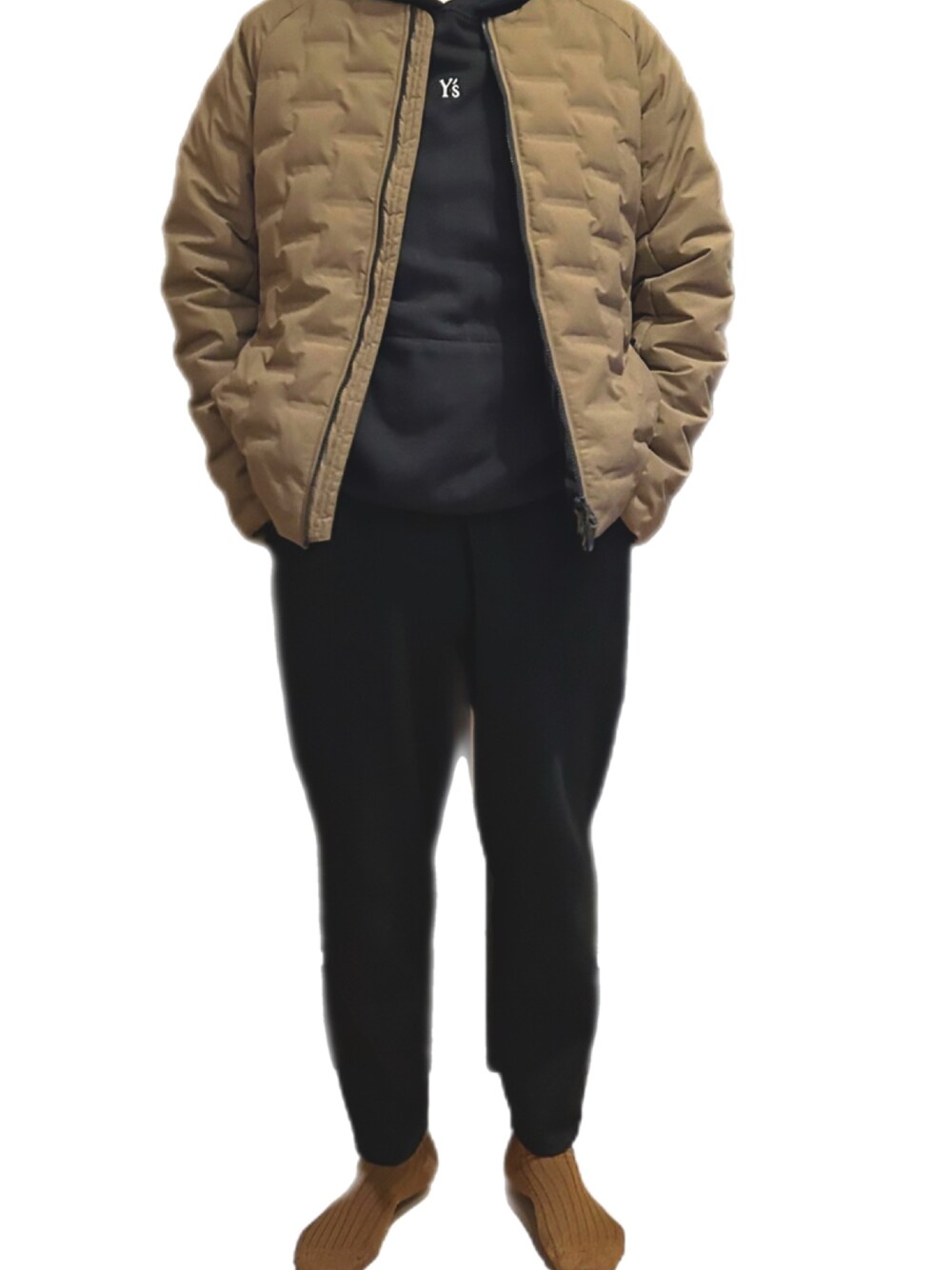 「NEW BALANCEのアイテム（ジャケット/アウター、グリーン系）」を使った、apple26yrさん（メンズ・176cm）の冬コーディネートの1枚目の写真