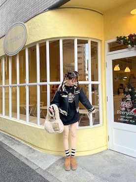 「EVRIS（エヴリス）のアイテム（スウェット）」を使った、ayaさん（レディース・160cm）の冬コーディネート
