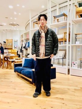 「アイテム（ストール/ショール）」を使った、Naokiさん（メンズ・187cm）の冬コーディネート