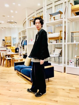 「アイテム（カーディガン/ボレロ）」を使った、Naokiさん（メンズ・187cm）の冬コーディネート