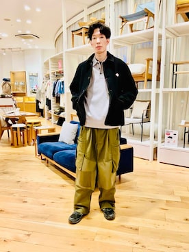 「アイテム（カバーオール）」を使った、Naokiさん（メンズ・187cm）の冬コーディネート