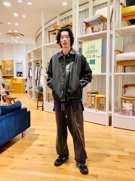 「アイテム（テーラードジャケット）」を使った、Naokiさん（メンズ・187cm）の秋コーディネート