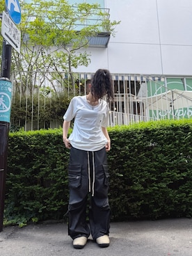 DANKE SCHONのアイテムを使った「レザーパンツ」の人気