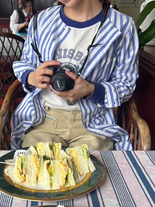 完売品niko and…美品！てぃらさん ベースボールシャツ　ネイビー ニコアンドてぃらベースボールシャツ ニコアンド てぃらベース