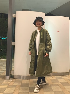 「AVIREX（アヴィレックス）のアイテム（ノーカラーコート）」を使った、あゆみ01041023さん（レディース・160cm）の秋コーディネート