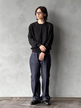 「ADAM ET ROPE'（アダムエロペ）の強撚プレーティングニットプルオーバー（ニット/セーター、ブラック系）」を使った、kodai kanomataさん（メンズ・172cm）の秋コーディネート