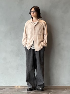 「ADAM ET ROPE'（アダムエロペ）のコットンシルクネップシャツ（シャツ/ブラウス、ベージュ系）」を使った、kodai kanomataさん（メンズ・172cm）の秋コーディネート