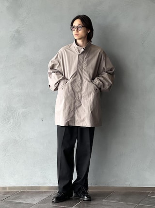 「ADAM ET ROPE'（アダムエロペ）の【NIKKE】ワイド イージー デニム スラックス / ADAM ET ROPE' JEANS -GRID-（デニムパンツ）」を使った、kodai kanomataさん（メンズ・172cm）の冬コーディネート