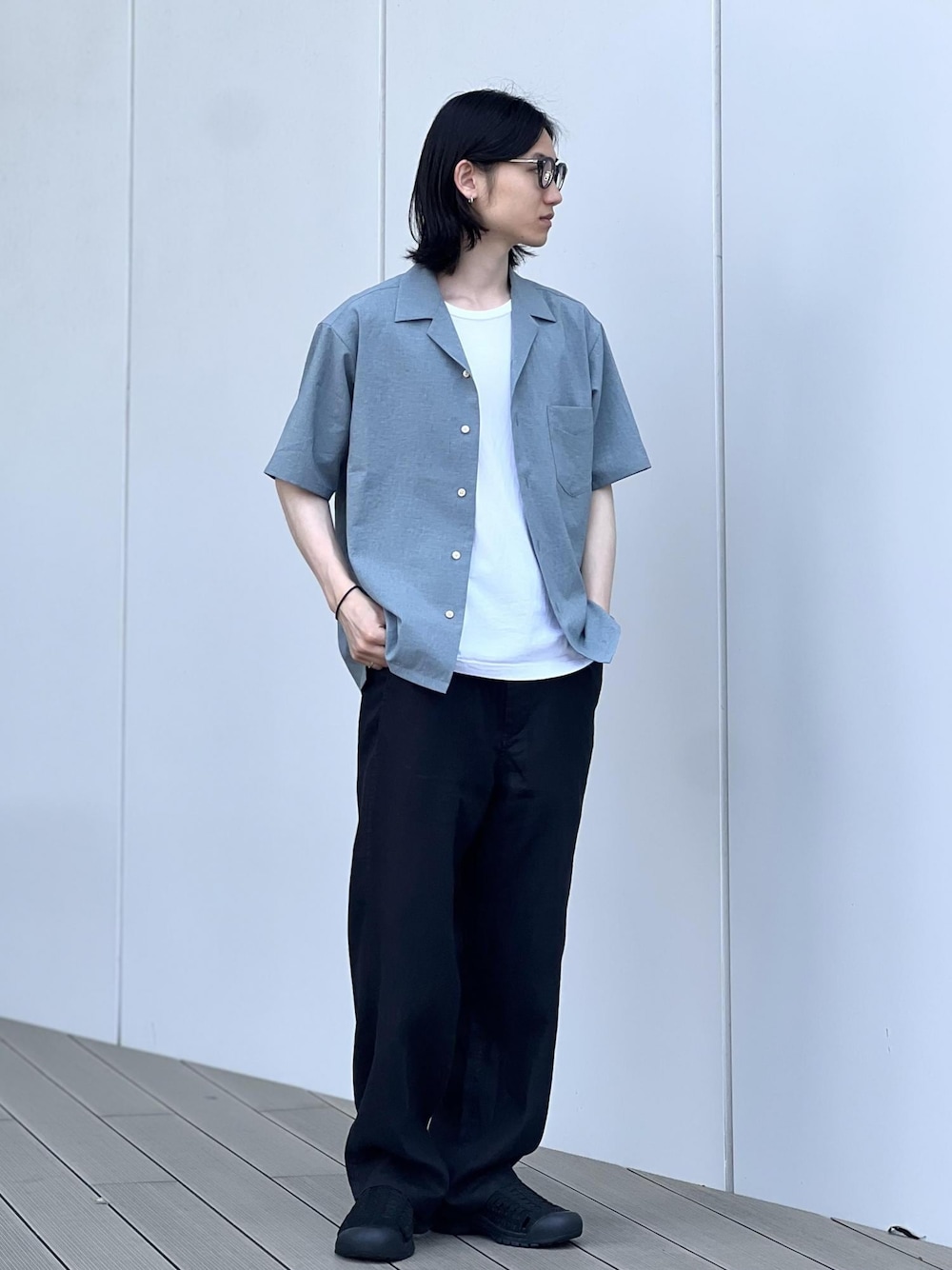 「RIRANCHA、ADAM ET ROPÉ、HOMME、夏、夏コーデ、夏ファッション、接触冷感、吸水速乾、機能素材、洗える、ウォッシャブル」｜「ADAM ET ROPE'の2点セット【RIRANCHA / リランチェ】セットアップ / オープンカラーシャツ&イージーパンツ / イージーケア / ユニセックス（セットアップ、ブルー系）」を使った、kodai kanomataさん（メンズ・172cm）の春コーディネートの1枚目の写真