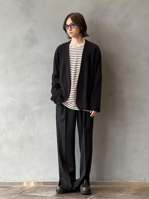 「ADAM ET ROPE'(アダムエロペ)のコットンウールトッパーカーディガン(カーディガン/ボレロ)」を使った、kodai kanomataさん(メンズ・172cm)の秋コーディネート