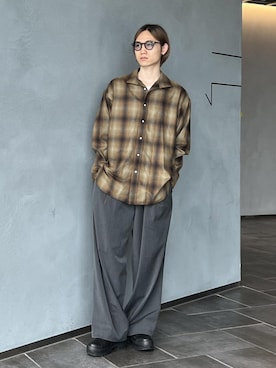 「アイテム（スラックス）」を使った、kodai kanomataさん（メンズ・172cm・20代）の秋コーディネート
