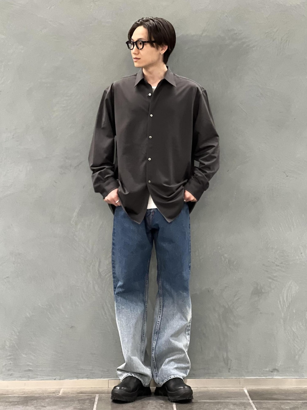 「初春コーデ、春コーデ、ADAM ET ROPÉ、トップス、シャツ/ブラウス、GKG25410、1枚でもオシャレ、25ss_homme_exclusive、MSpecial_pickup、インナーとして、オリジナル、オールシーズン、クラシック、シャツ、ジャガード」｜「ADAM ET ROPE'の《別注》【KANEMASA PHIL. / カネマサ フィル】46G Modest Shirt（シャツ/ブラウス、ブラック系）」を使った、kodai kanomataさん（メンズ・172cm）の春コーディネートの1枚目の写真