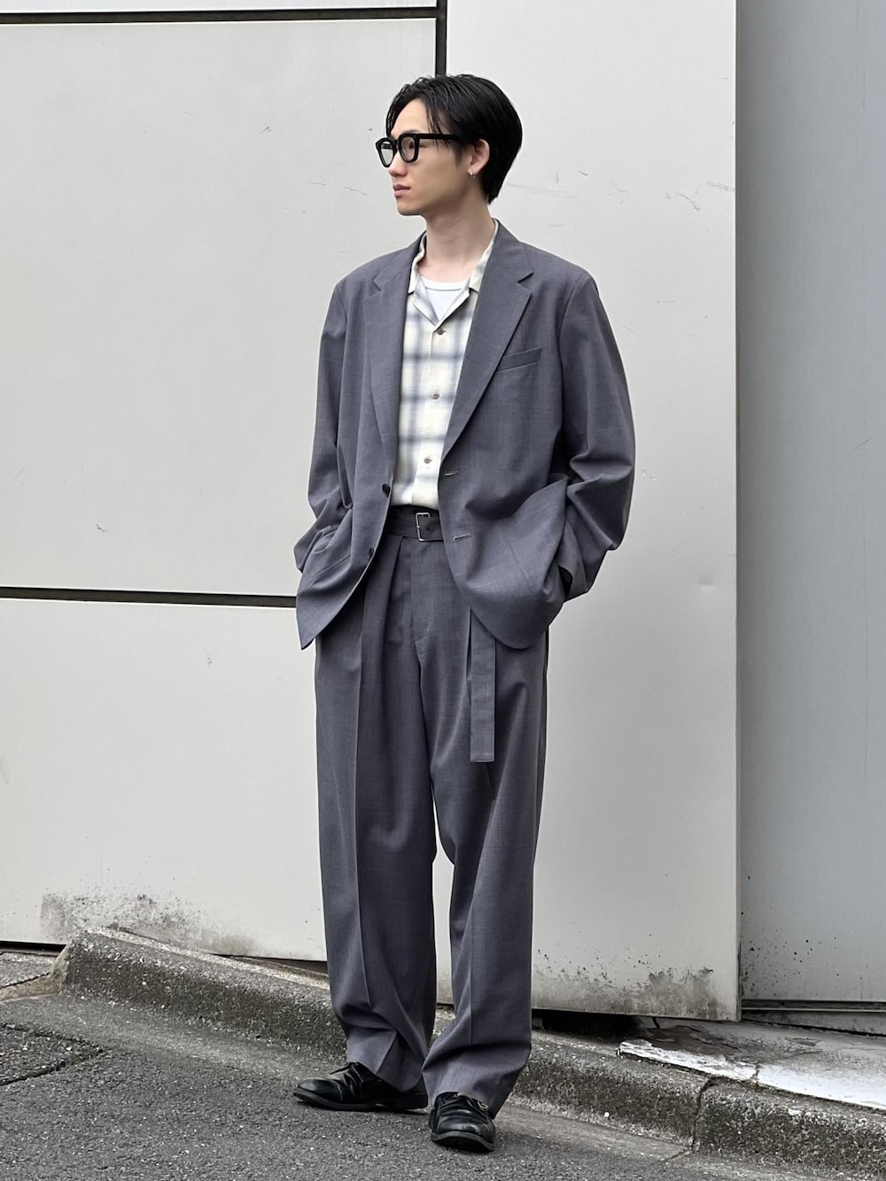 「初春コーデ、春コーデ、初夏コーデ」｜「ADAM ET ROPE'のレーヨン オンブレチェック ハーフスリーブ オープンカラーシャツ（シャツ/ブラウス、ホワイト系）」を使った、kodai kanomataさん（メンズ・172cm）の春コーディネートの1枚目の写真