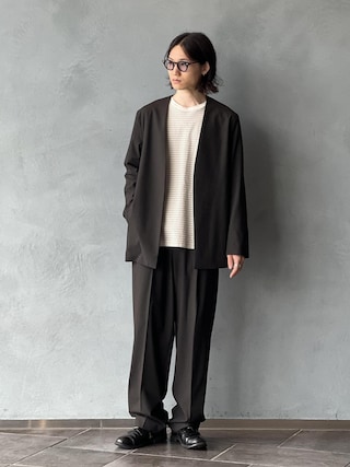 「ADAM ET ROPE'(アダムエロペ)のDELEGANT ルームスラックス(スラックス)」を使った、kodai kanomataさん(メンズ・172cm)の秋コーディネート