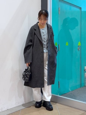 「アイテム（チョーカー）」を使った、YUIさん（レディース・162cm）の冬コーディネート