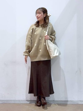 「クリスマス」｜「アイテム（アクセサリー）」を使った、YUIさん（レディース・162cm）の冬コーディネート