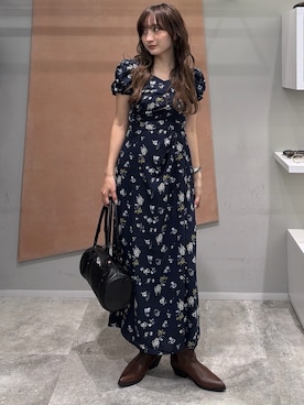 「SLY（スライ）のアイテム（バッグ）」を使った、犬童南実さん（レディース・158cm）の夏コーディネート