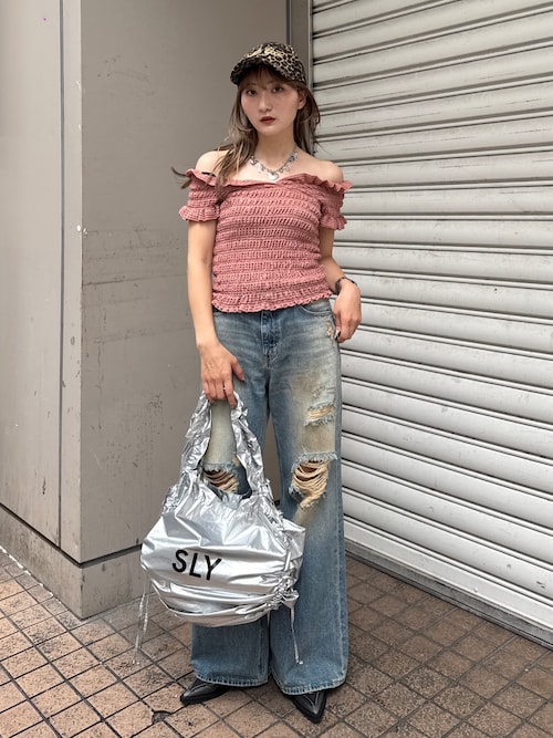 高見えレイヤードトップス✨夏のお出かけにぴったり SLYのトップスを使ったコーディネート(ZOZOTOWN Yahoo!店