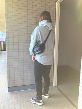 「A.P.C.（アーペーセー）のアイテム（スニーカー）」を使った、yumittさん（レディース・165cm）の秋コーディネート