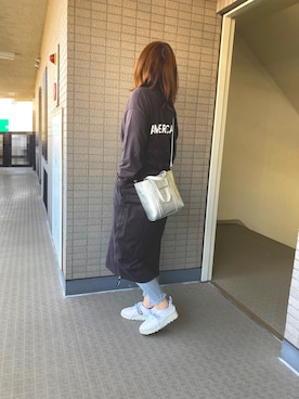 「miu miu（ミュウミュウ）のアイテム（スニーカー）」を使った、yumittさん（レディース・165cm）の春コーディネート