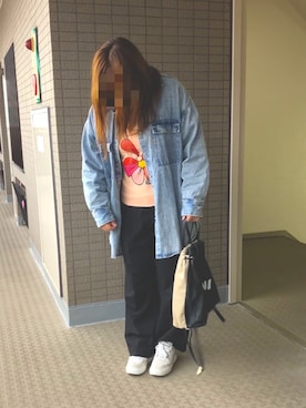 「アイテム（デニムジャケット）」を使った、yumittさん（レディース・165cm）の秋コーディネート