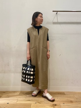 「アーバンリサーチ」｜「アイテム（ジャンパースカート）」を使った、yuinaさん（レディース・158cm）の春コーディネート