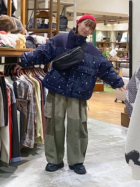 「アイテム（ボディバッグ/ウエストポーチ）」を使った、いくみさん（レディース・155cm）の秋コーディネート