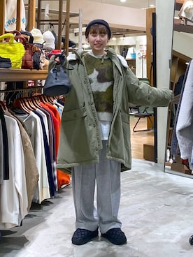 「アイテム（スリッポン）」を使った、いくみさん（レディース・155cm）の冬コーディネート