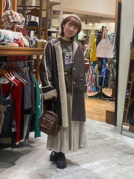 「アイテム（ムートンコート）」を使った、いくみさん（レディース・155cm）の秋コーディネート